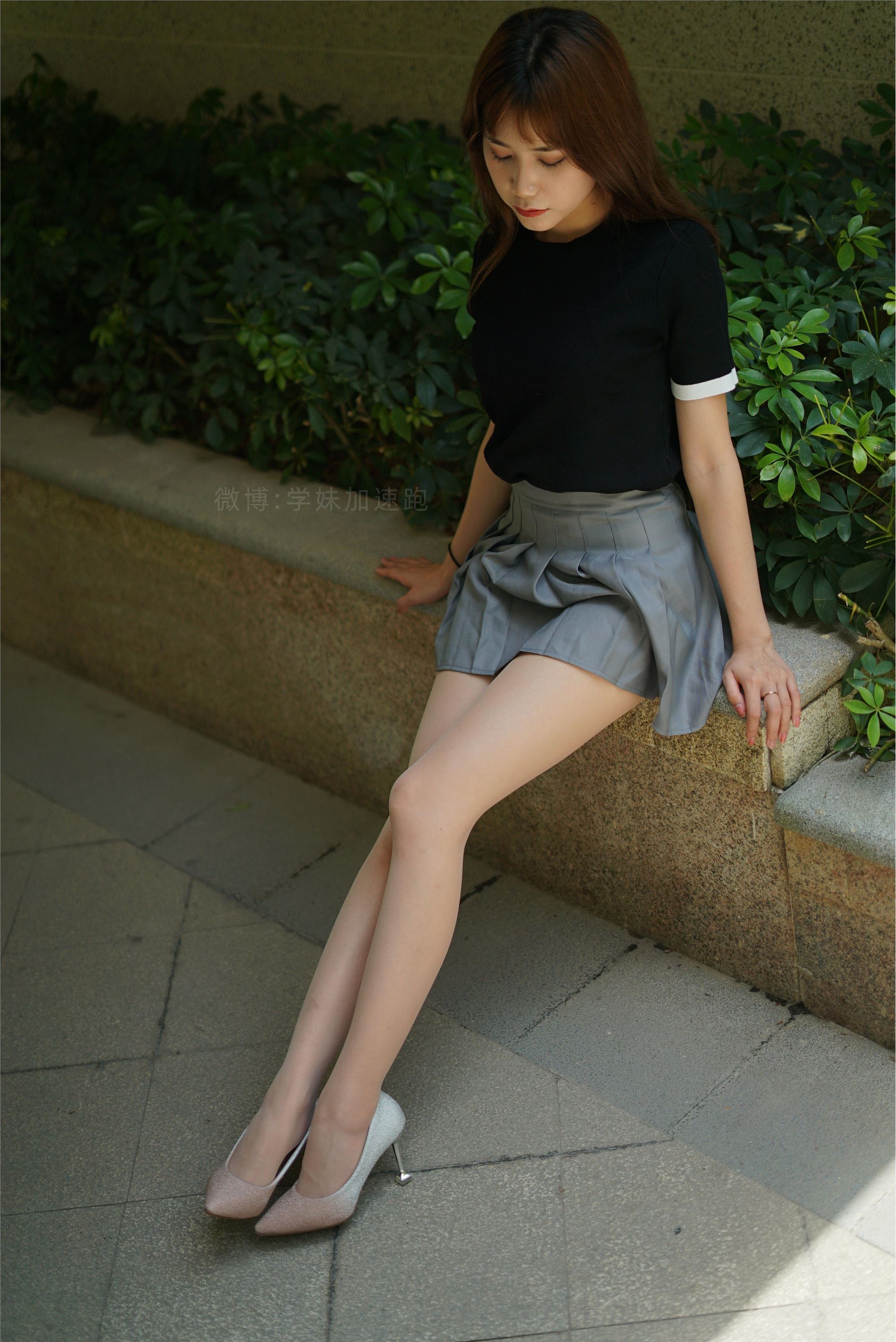 学妹加速跑 XM048《这天气看有点热-琪琪》